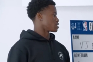 埃奇库姆：以前喜欢詹韦 现在最喜欢华子&amp;我们都攻守兼备有爆发力