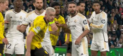 1717274214585039508.gif 皇马74.gif